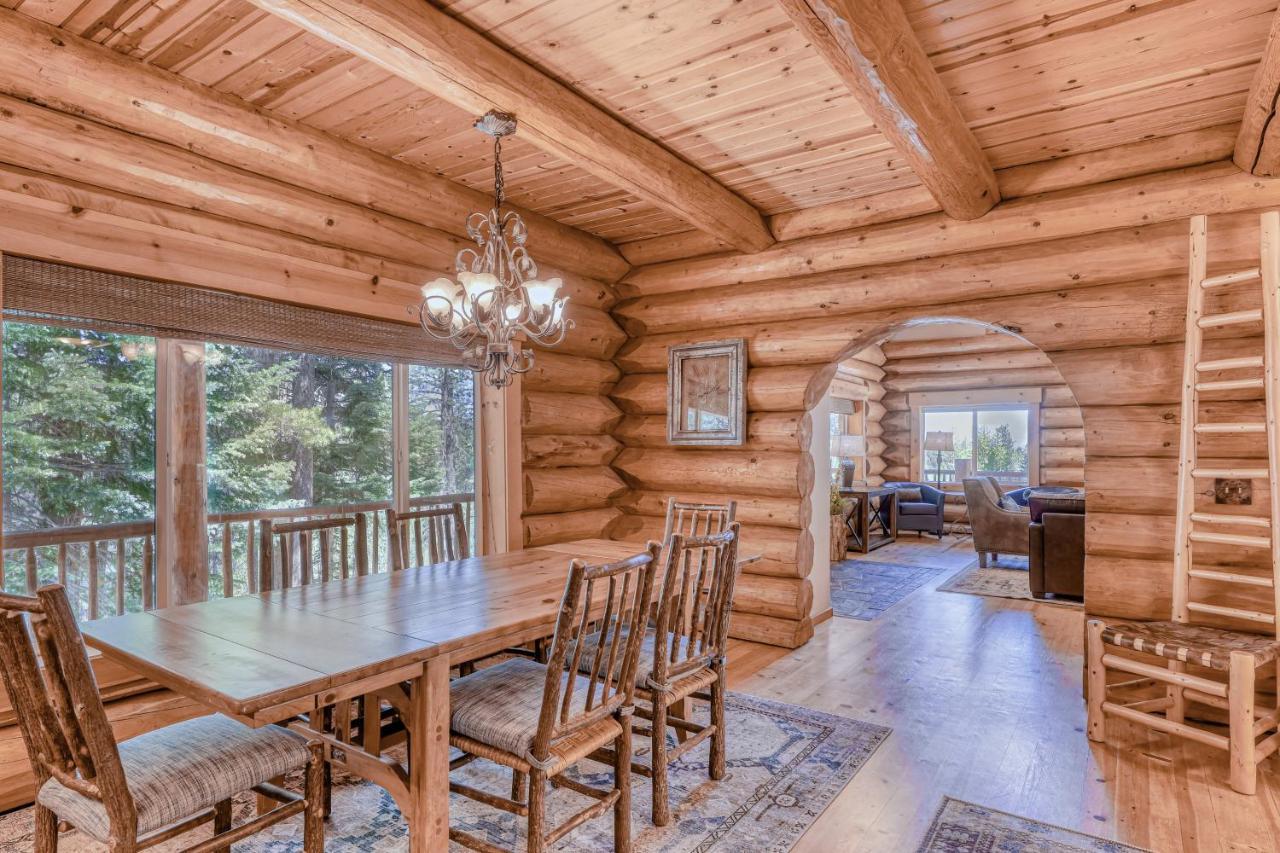 Log Cabin Estate - Falcon Ridge Truckee Exterior photo
