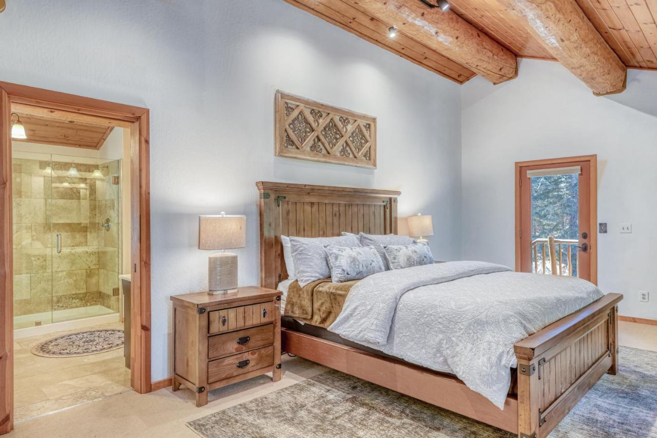 Log Cabin Estate - Falcon Ridge Truckee Exterior photo