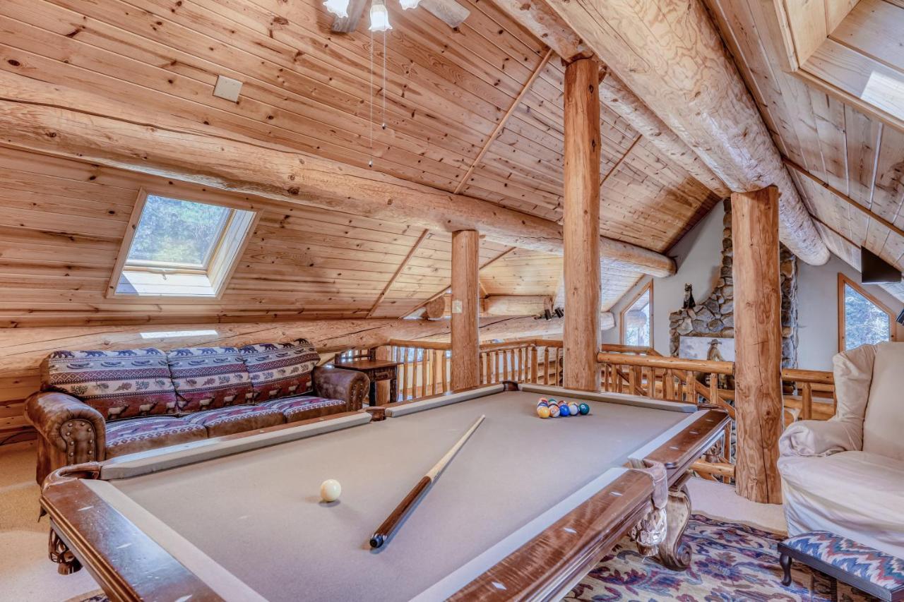 Log Cabin Estate - Falcon Ridge Truckee Exterior photo